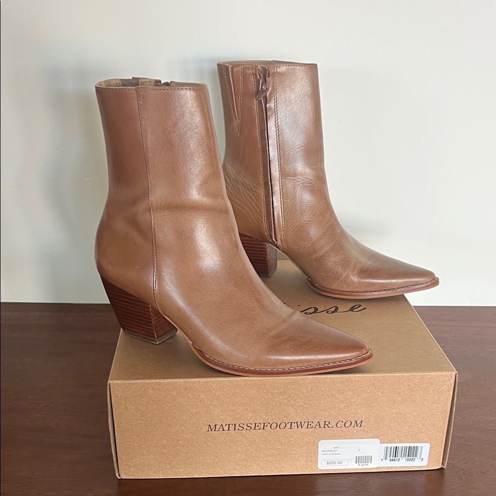 Matisse Caty Leather Ankle Booties in Vintage